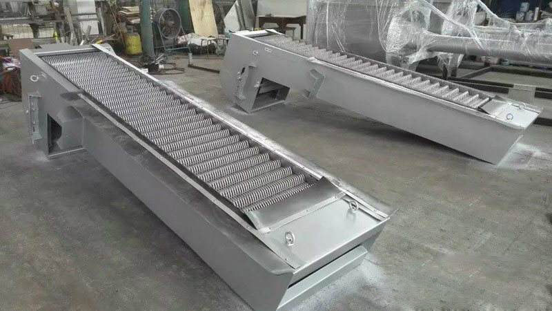 回转式耙齿清污机