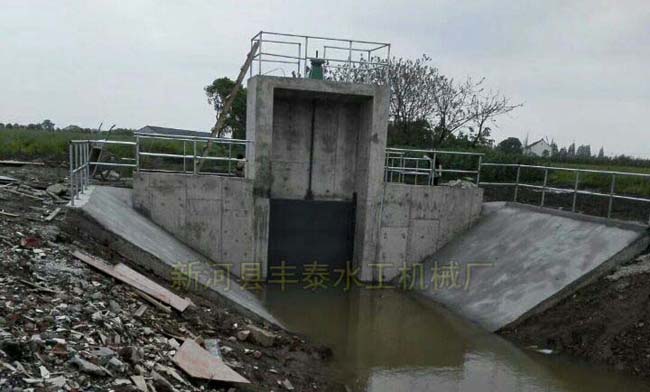 ɽ������բ��